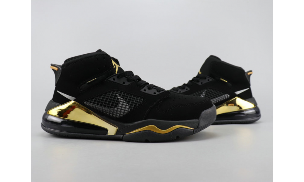 Nike air jordan outlet mars 270 black gold